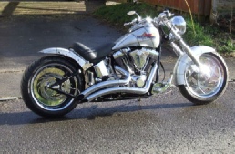 Harley Servicing Bath